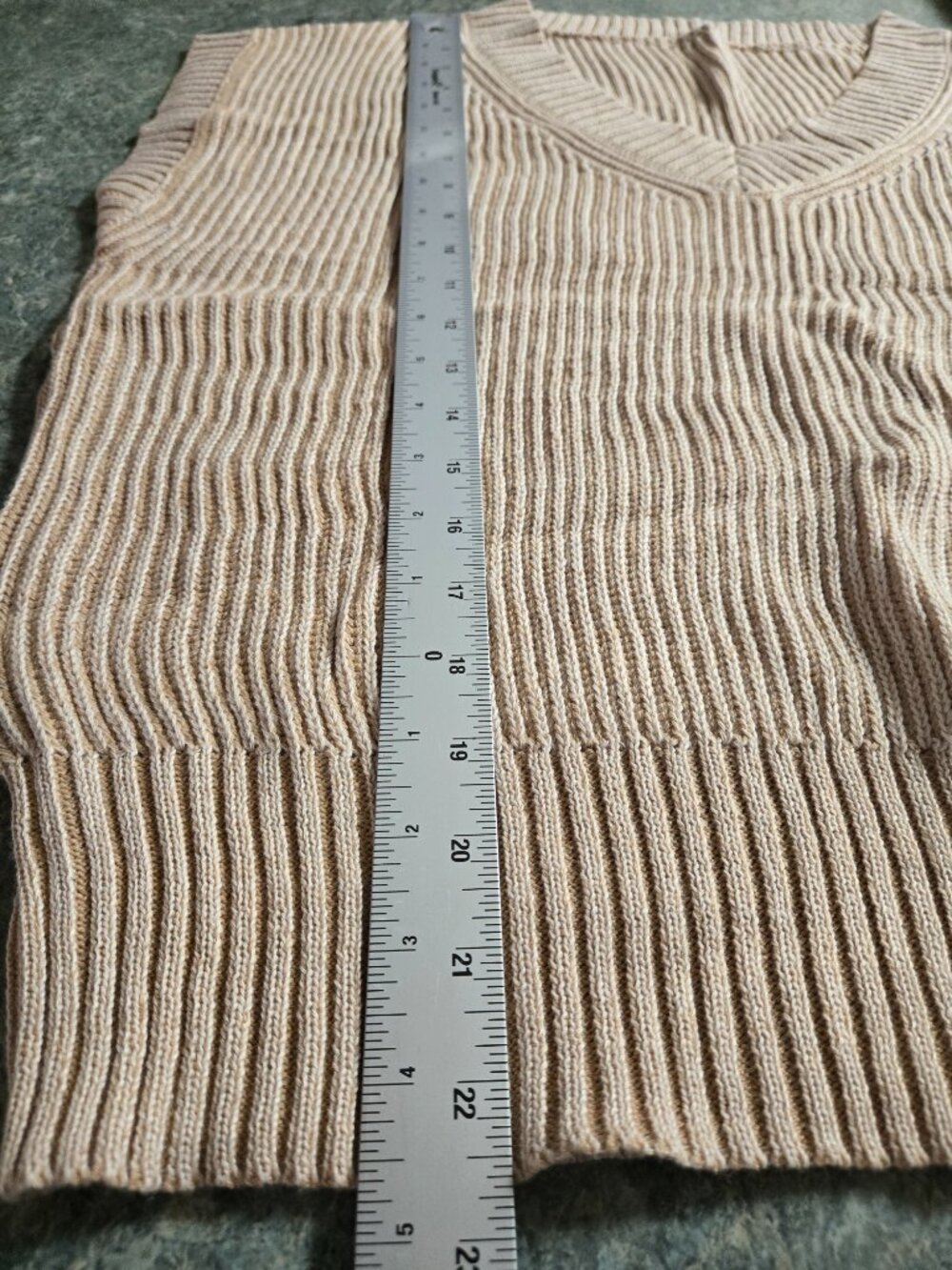 Saodimallsu Women's Ribbed Knit Sweater Vest Khaki V-Neck Sleeveless Size Medium - Picture 6 of 6